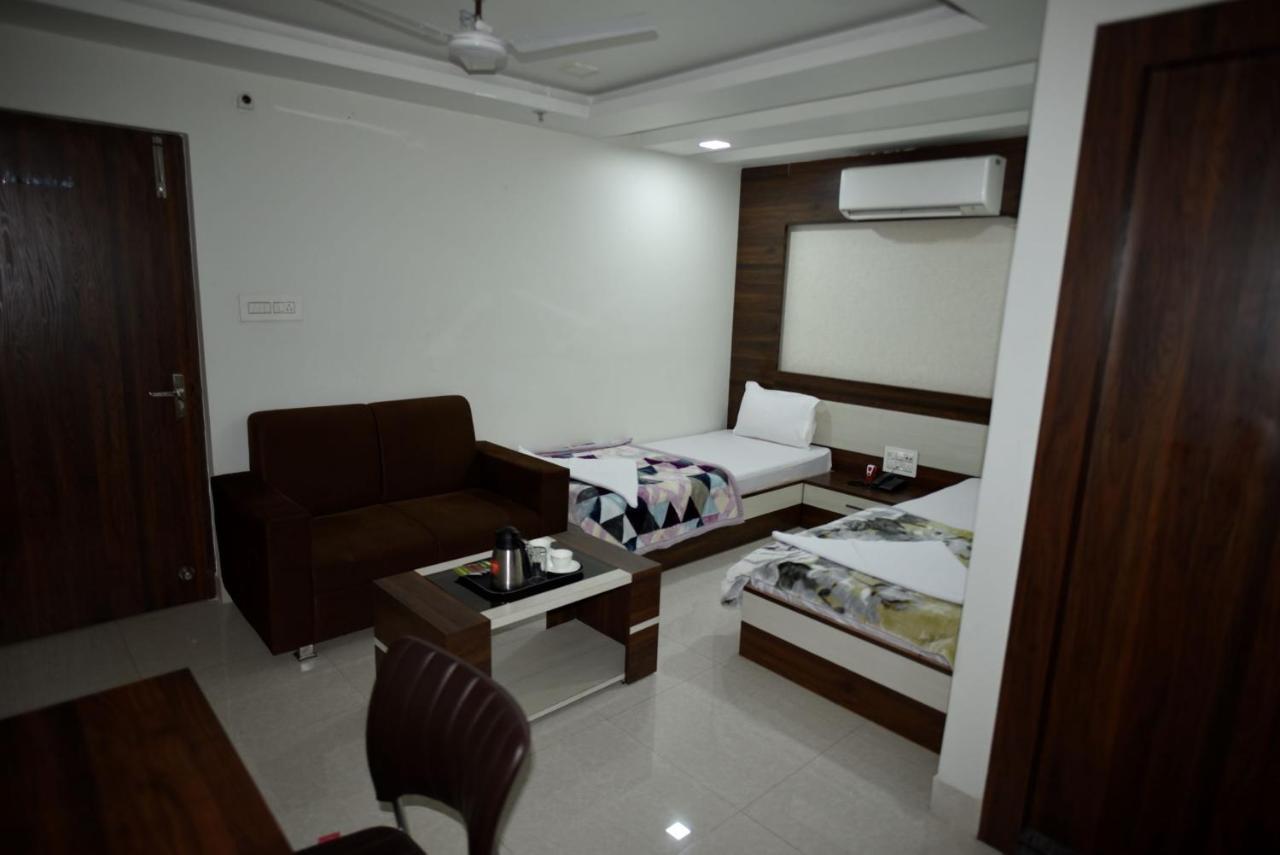 Hotel Amrit Plaza Dhanbād Extérieur photo